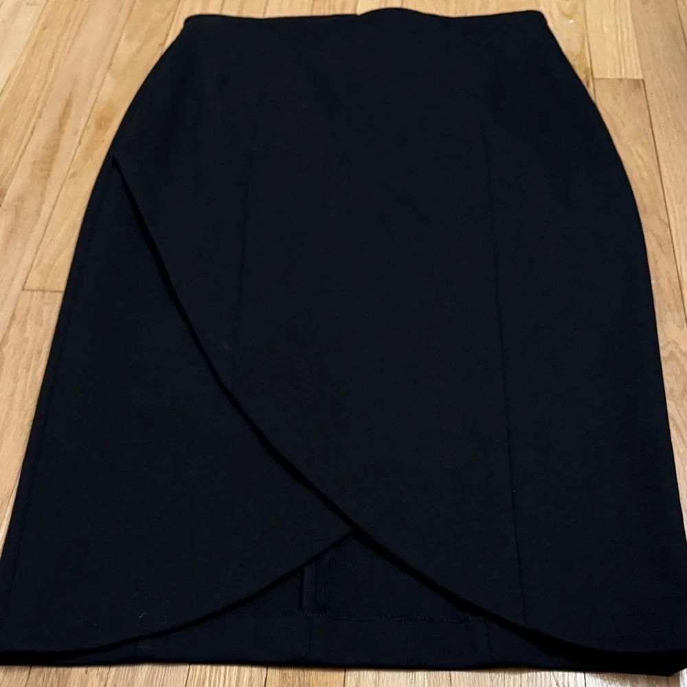 NWT Project Gravitas - Elegant Black Pencil Skirt - Size 12
